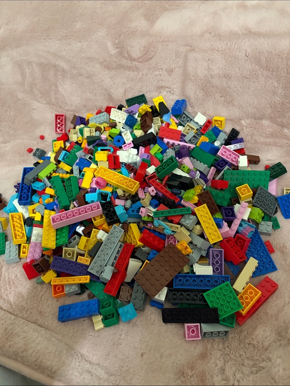 LEGO-Compatible Mixed Color Building Brick Lot - Multicolor - Picture 2 of 2